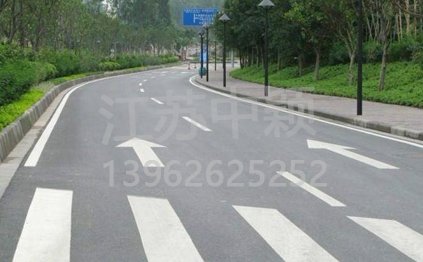 蘇州道路劃線基礎(chǔ)施工是怎么操作的呢？